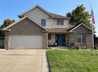 2050 Cheyenne Trl, Columbus, IN 47203