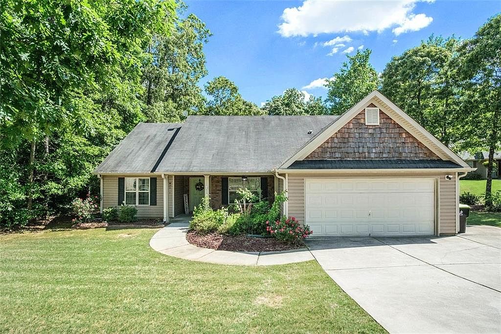 215 Whrite Pl, Grantville, GA 30220 Zillow