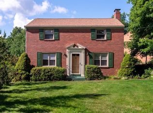 9006 Eastview Dr, Allison Park, PA 15101