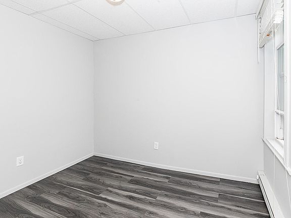 4th image of 784 4th Ave #1F