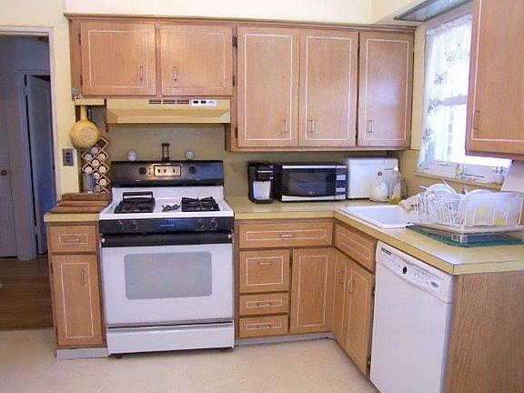 4th image of 8025 231st St
