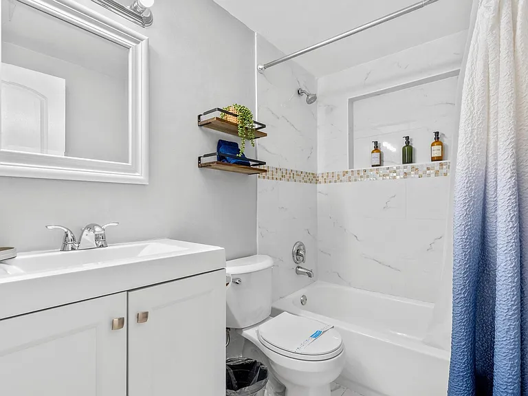 2159 Dixie Garden Loop — Photo 24
