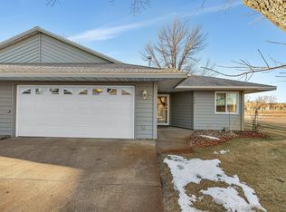 323 Bogey Ln, Cold Spring, MN 56320