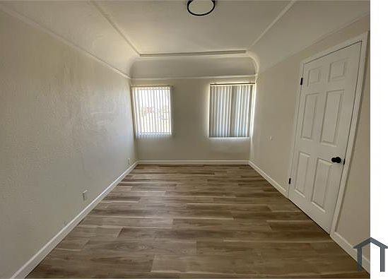 4th image of 3547 Sabina St