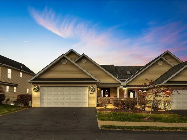 109 Westminster Dr, Pittsburgh, PA 15229