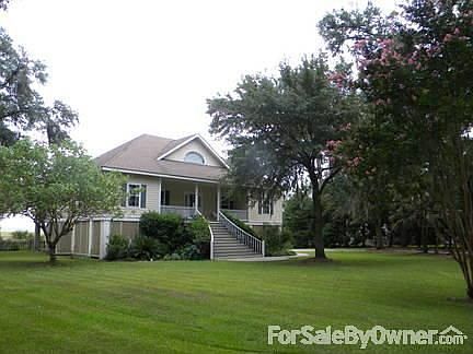 Driving into the property