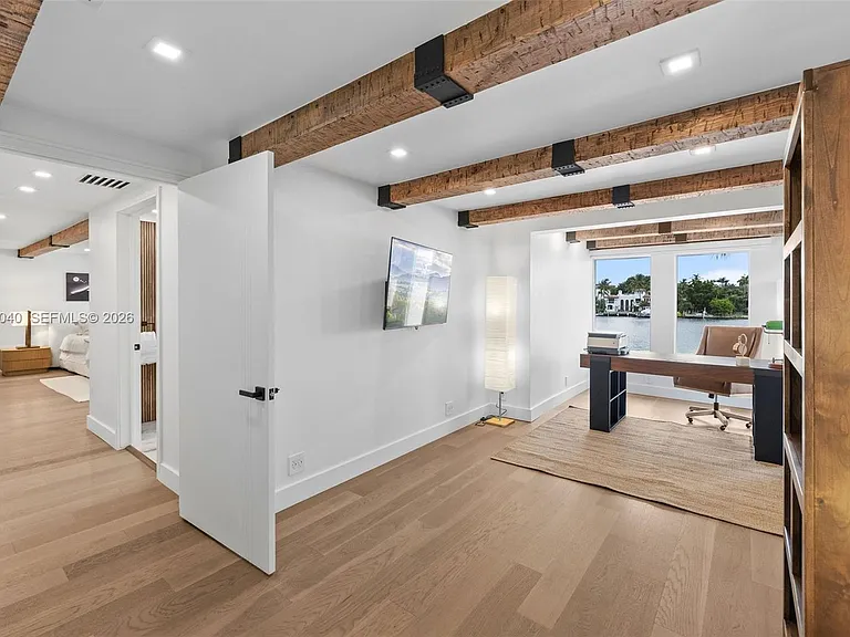 257 N Coconut Ln — Photo 20
