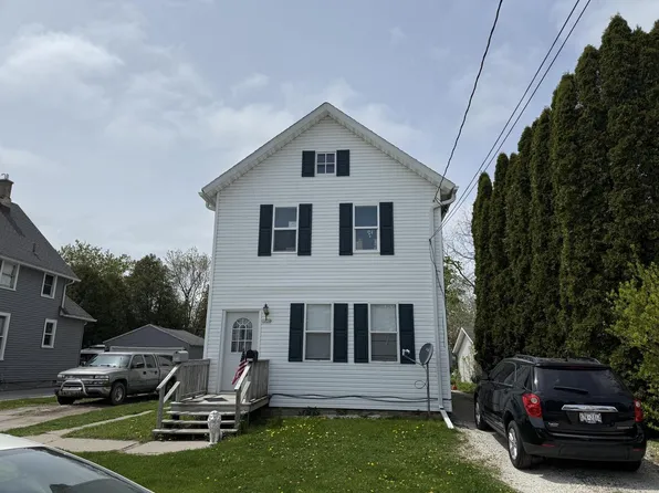 1020 South 15th STREET, Manitowoc, WI 54220