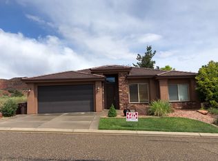 123 S Sage Trl, Kanab, UT 84741