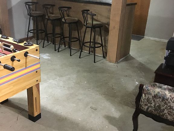  Game room in basement 