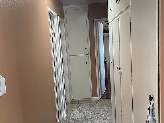 4th image of 6649 Renkrib Ave