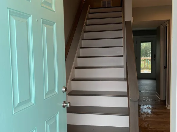 308 E Bogue Blvd, Atlantic Beach, NC 28512