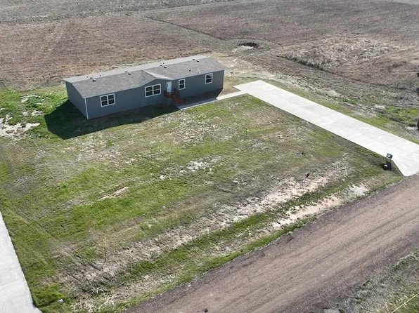 288 Fisher St, Bonham, TX 75418