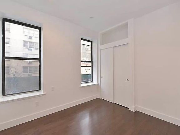 2nd image of 353 E 52nd St APT 1B