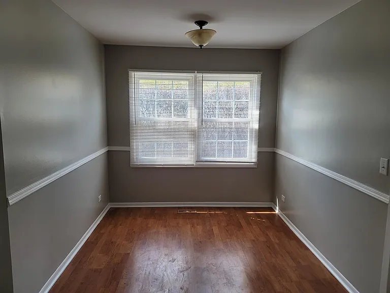 433 Green Tree Pkwy — Photo 11