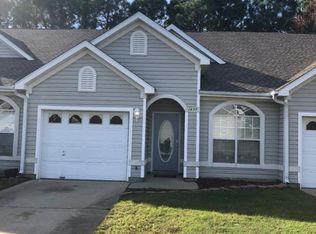 1439 Tiger Lake Dr, Gulf Breeze, FL 32563