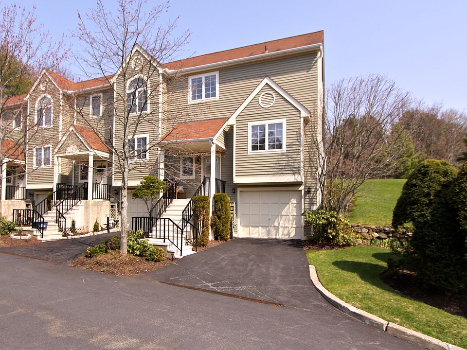 1st image of 1901 Regent Dr