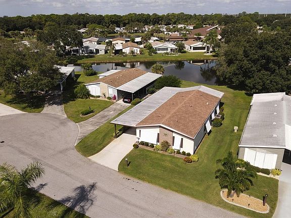 2nd image of 739 Summersea Ct