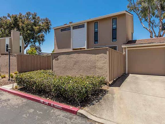 4th image of 1647 Albatross Dr