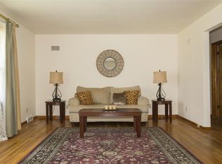 216 E Klinger St, South Bend, IN 46614