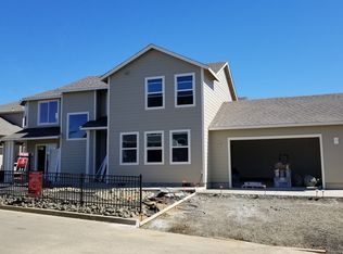 420 Fairway Estates Dr #30, Sutherlin, OR 97479
