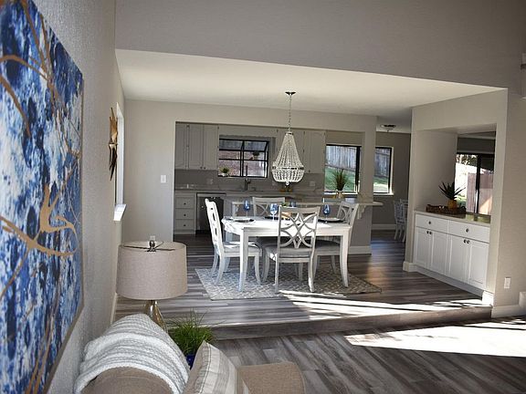 4th image of 5031 Sunrise Hills Dr