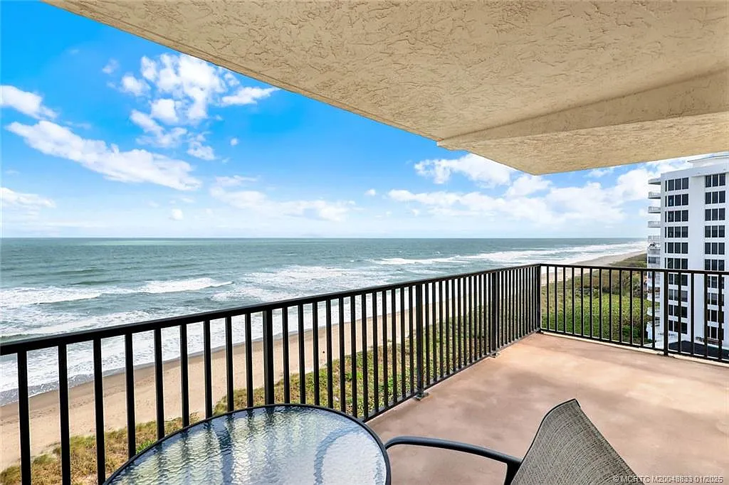 2 bed, 1414 sqft, $4,500 — Photo 4