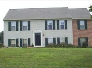 145 Charlestown Dr, Nottingham, PA 19362