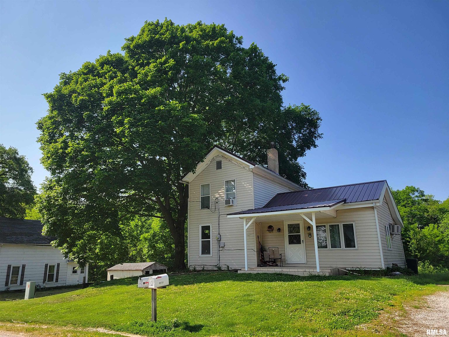 500 E Archer Ave, La Harpe, IL 61450 | Zillow