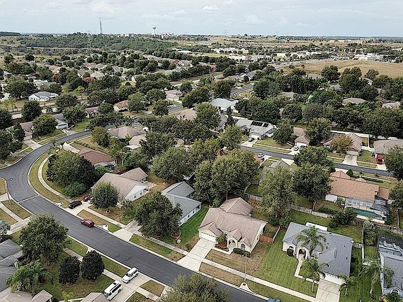 4th image of 2692 Cedaridge Cir