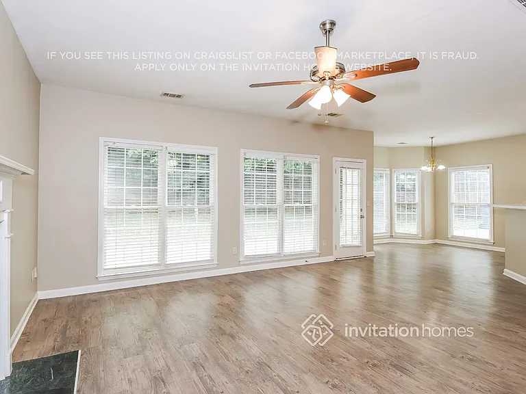 262 Birchmore Walk — Photo 5