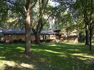 8087 Longmeadow Ln, Ypsilanti, MI