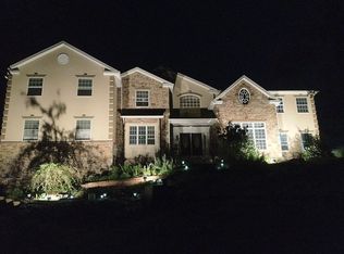 232 Eagles Ct, Stroudsburg, PA 18360