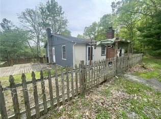 315 Cox Rd, Pine Bush, NY 12566