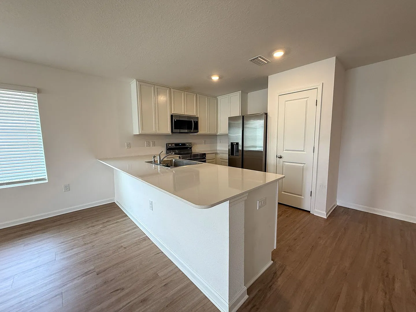 3 bedroom 2 bath home in Mallard Landing off Gulf Beach Hwy! — Photo 2