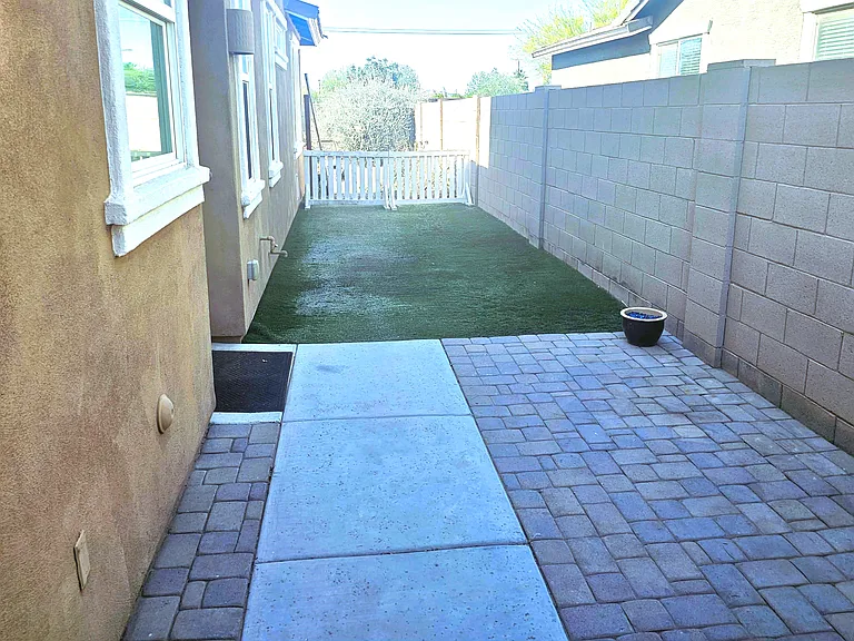 7108 E Olla Ave — Photo 10