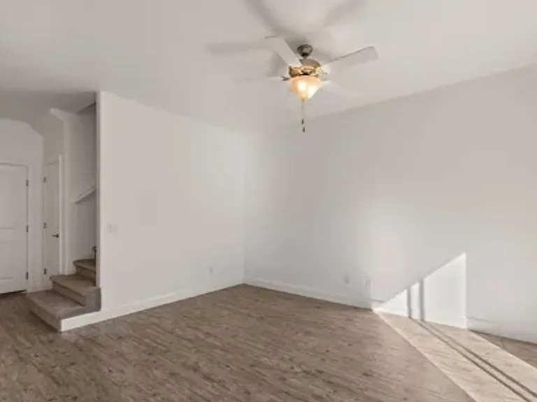 4231 Bella Vista Dr — Photo 11
