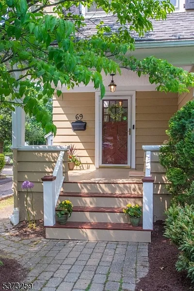 4 bed, 2.5 bath, $6,600 — Photo 3