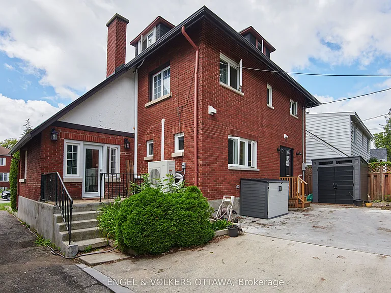 469 Island Park Dr — Photo 31