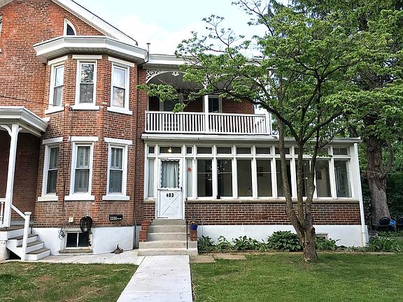 Two private enterances