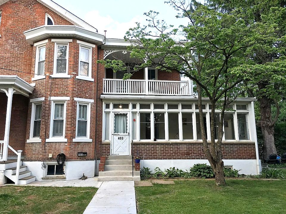 Two private enterances