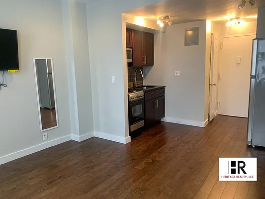 Rented by Heritage Realty LLC | media 25