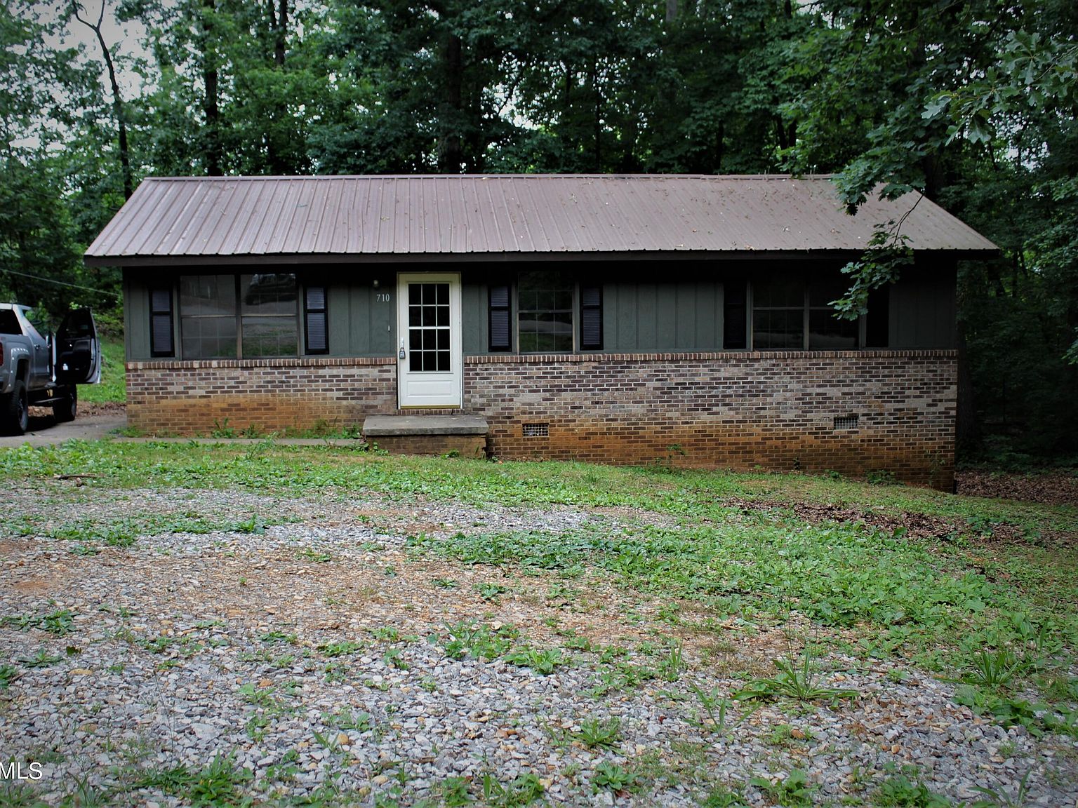 710 Dailey Ave, Loudon, TN 37774 Zillow