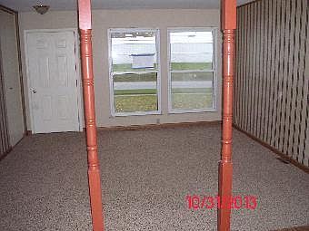 4th image of 518 South Ct