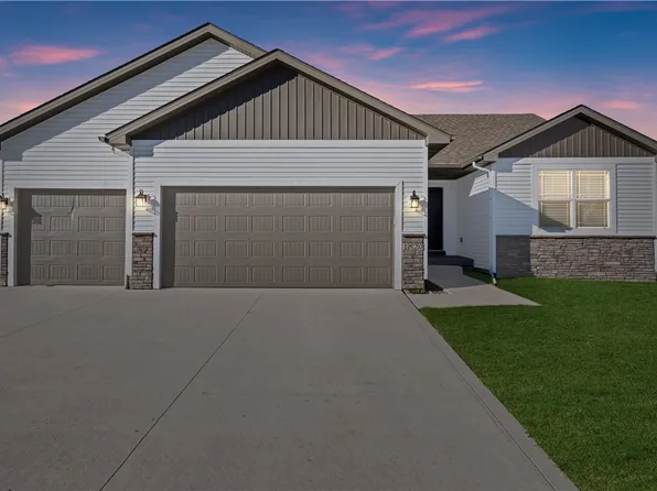 1820 Southbridge Dr, Adel, IA 50003