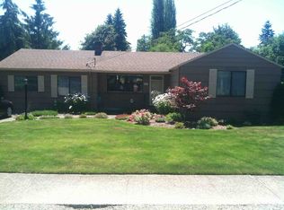 2247 NE 130th St, Seattle, WA 98125