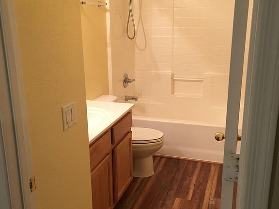 4th image of 1886 E Don Carlos Ave Unit 117