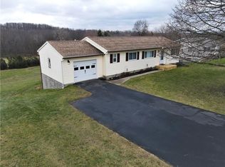 696 Alderman Rd, Macedon, NY 14502