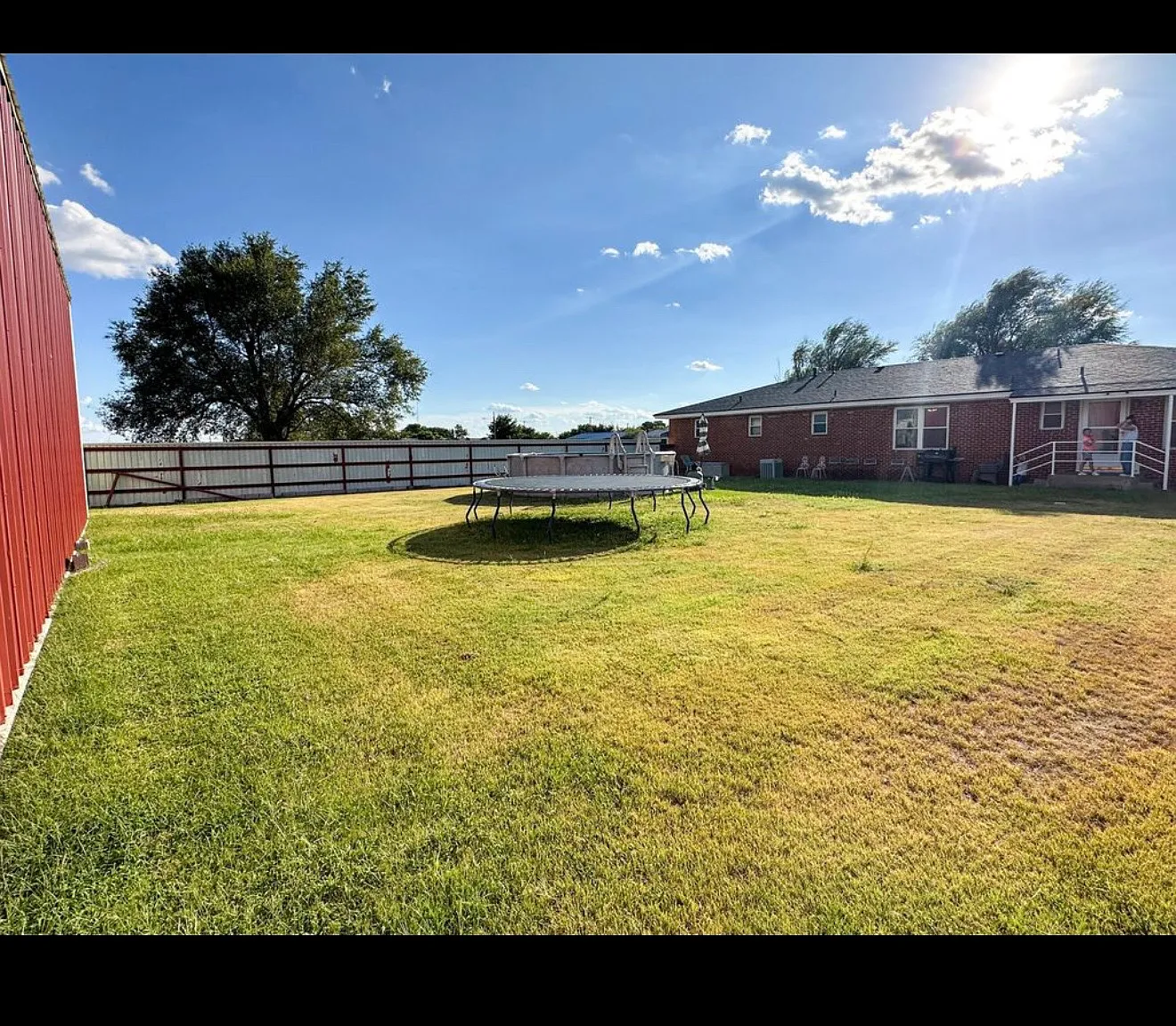 3 bed, 1663 sqft, $3,000 — Photo 2