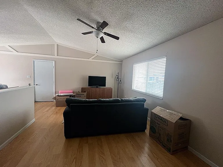 4209 Arvol Cir — Photo 2
